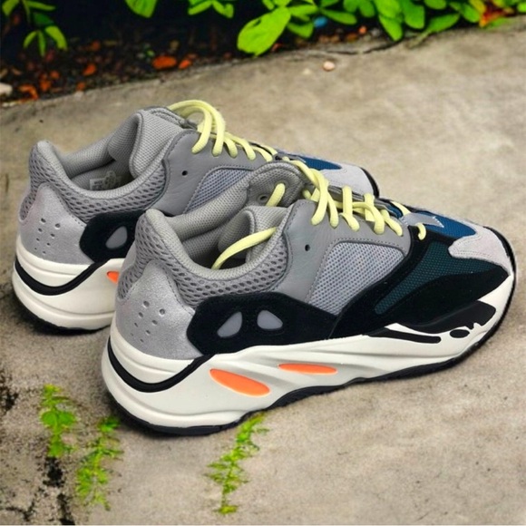 Yeezy boost 700 wave runner - Picture 5 of 7